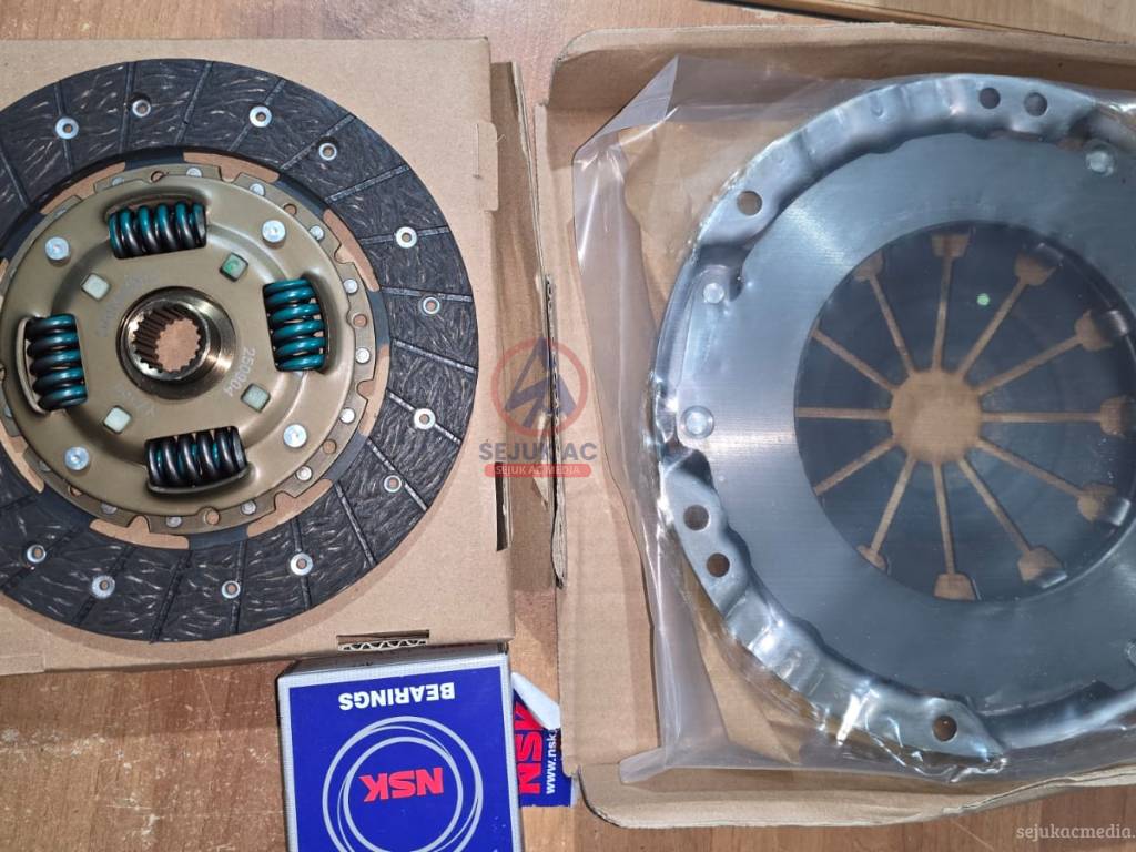 Ciri Kampas Kopling Mobil Habis