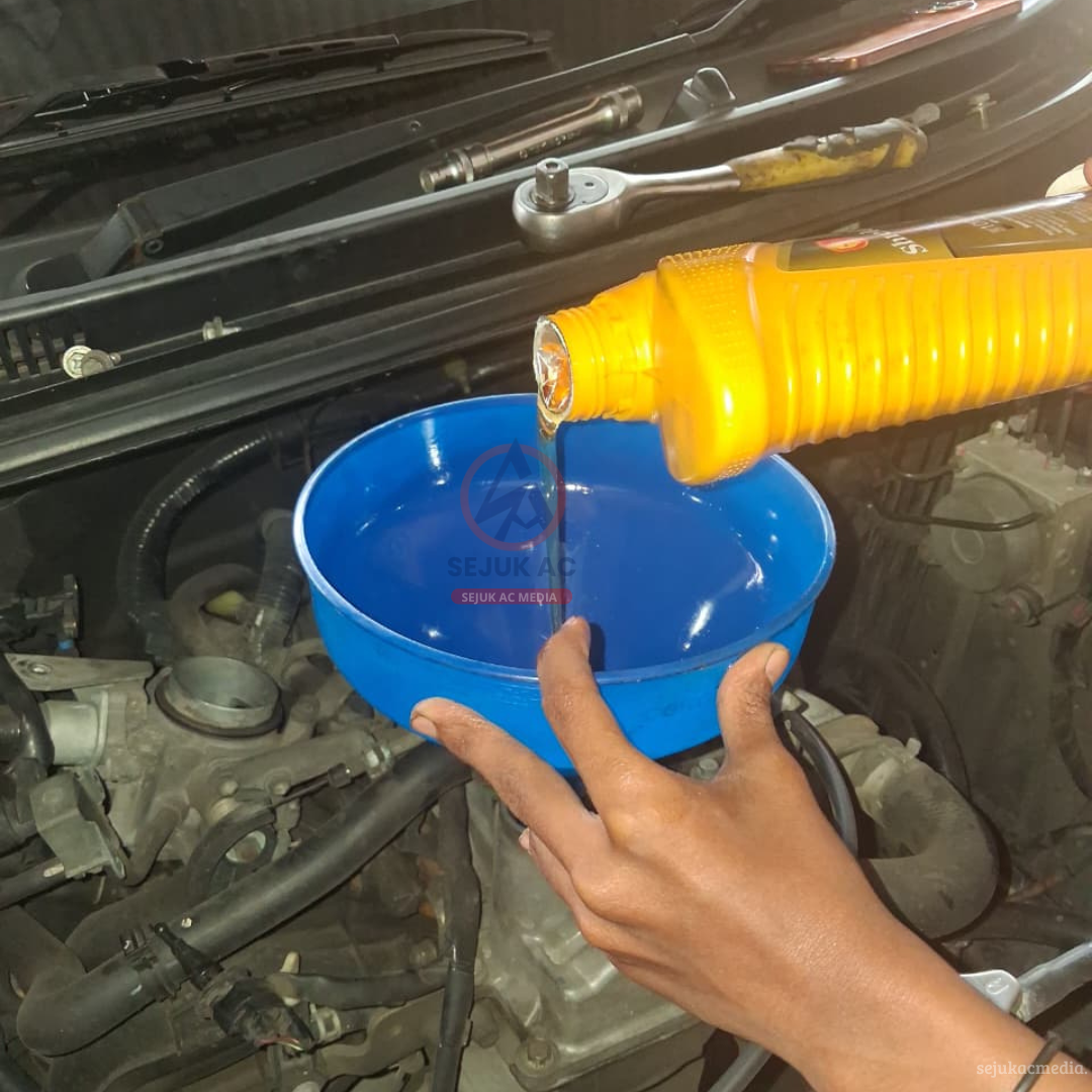 Ganti Oli di Bengkel Terdekat