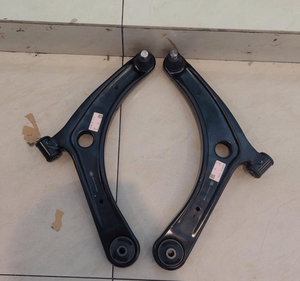 Lower Arm Rusak