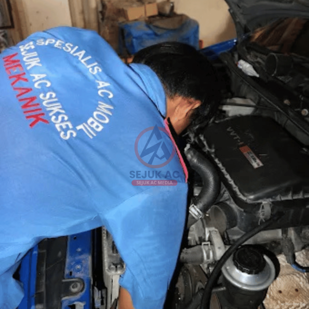 Mesin Mobil Bunyi Ngelitik