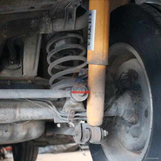 cara merawat suspensi mobil agar awet