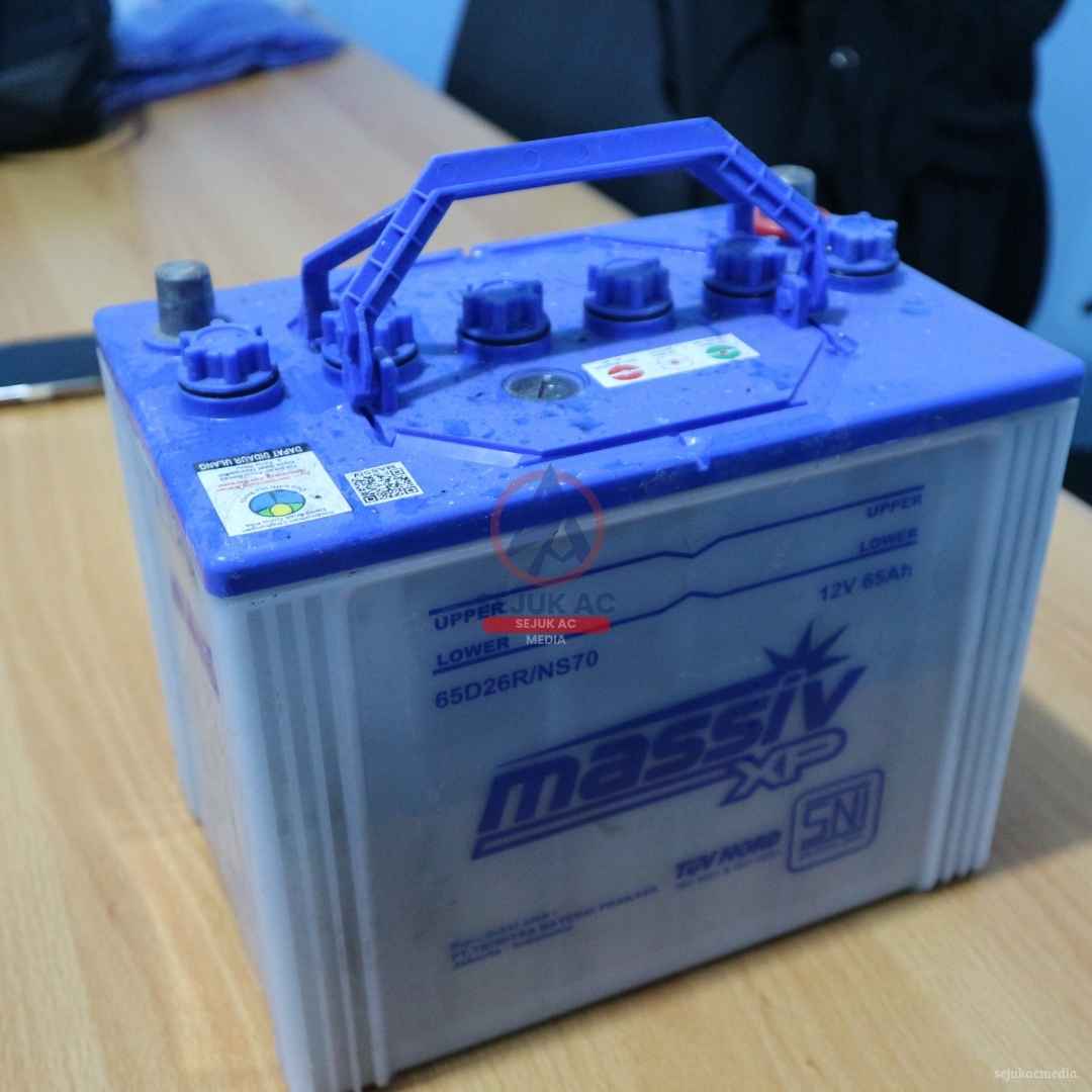 fungsi aki mobil