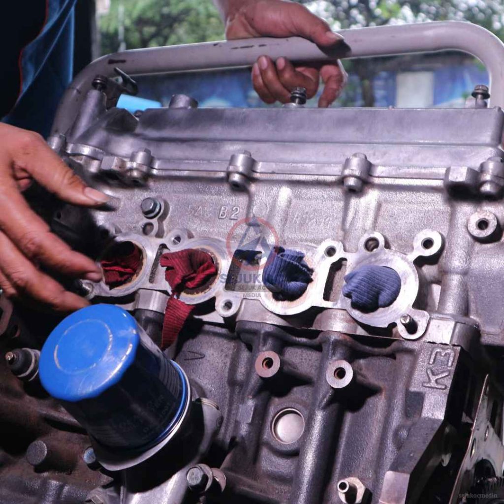 seal kruk as mobil bocor