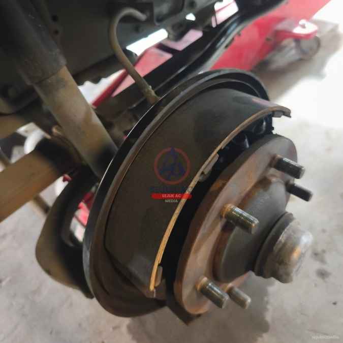 mekanisme tromol hidrolik di bengkel mobil jakarta barat sejuk muchtar