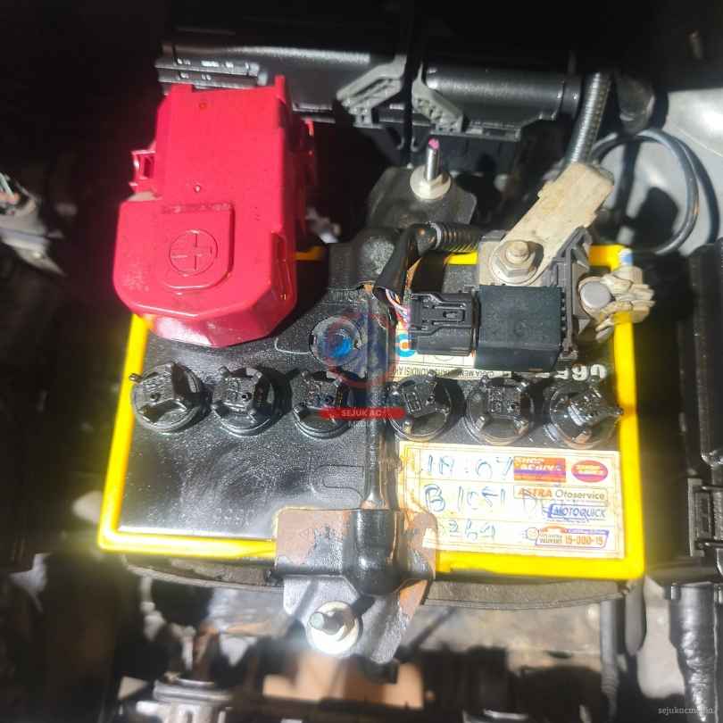 umur aki mobil