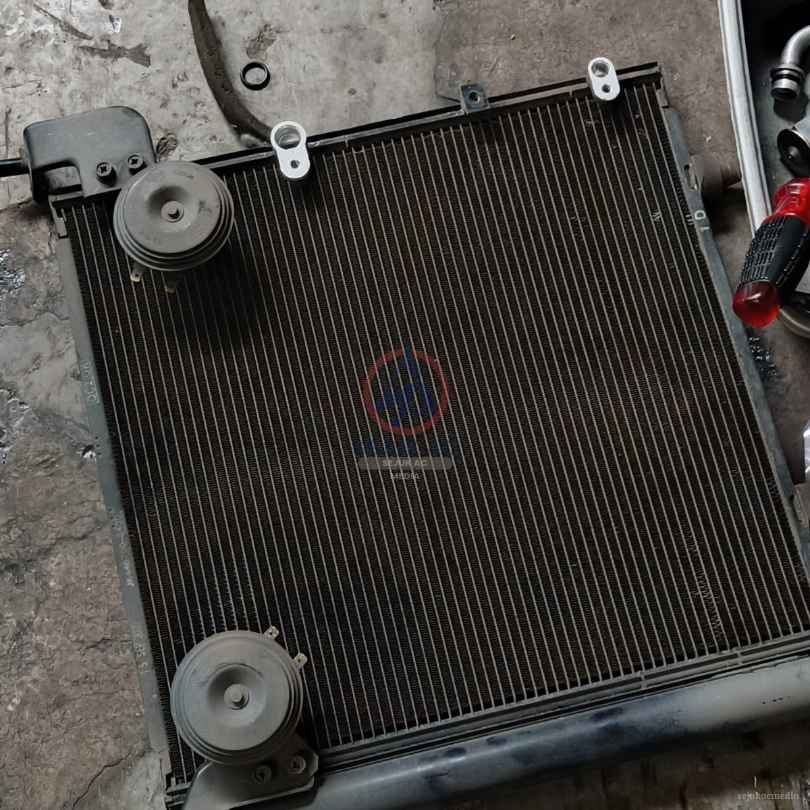 pemeriksaan sistem pendingin dan fungsi radiator mobil di bengkel mobil terdekat sejuk muchtar jakarta barat