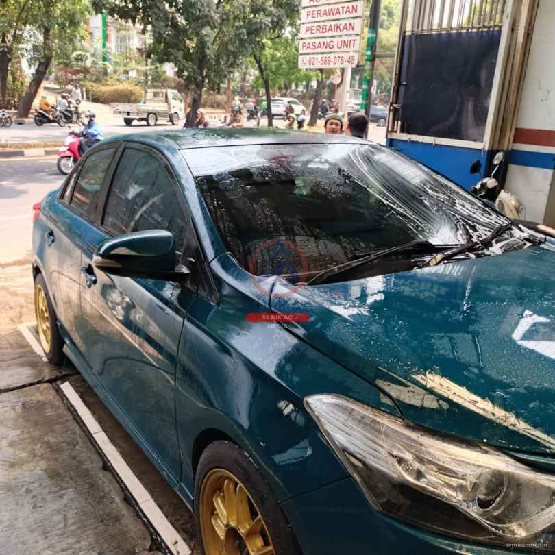 fungsi wiper mobil